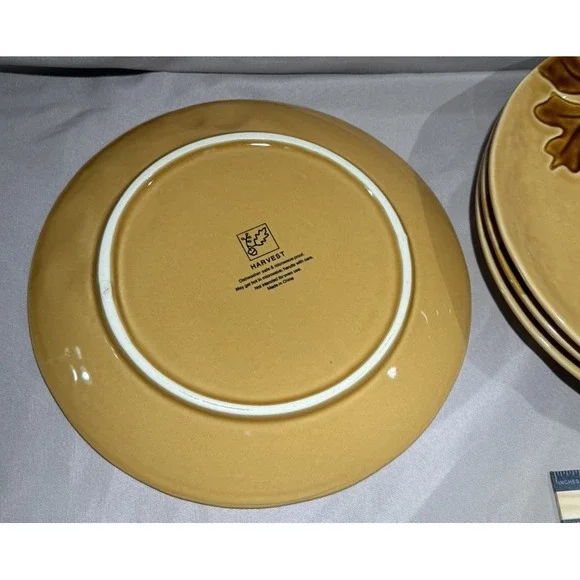 Autumn‎ Leaves Ceramic Set Of 4 Dinner Plates Holiday Autumn Leaf Festive - Picture 2 of 9